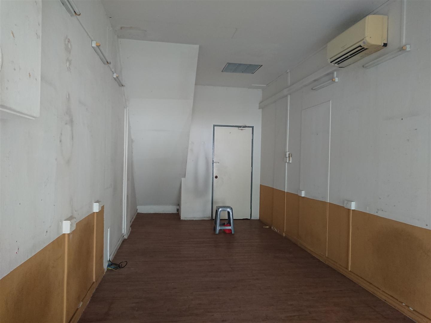 Small Shop Space at Ang Mo Kio // FOR RENT // 2,000 per month ISR
